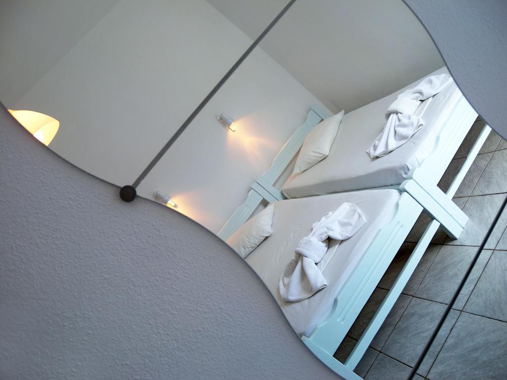 Pavlosx2 Folégandros Chambre photo